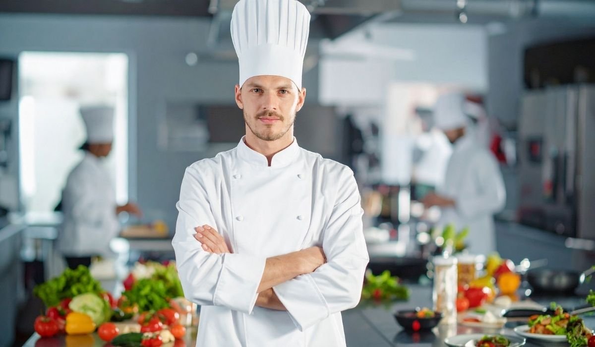 resturent uniform uae