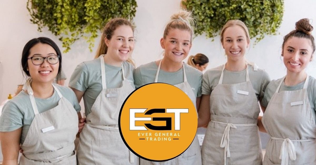 How Do Uniforms Affect Salon Clients?